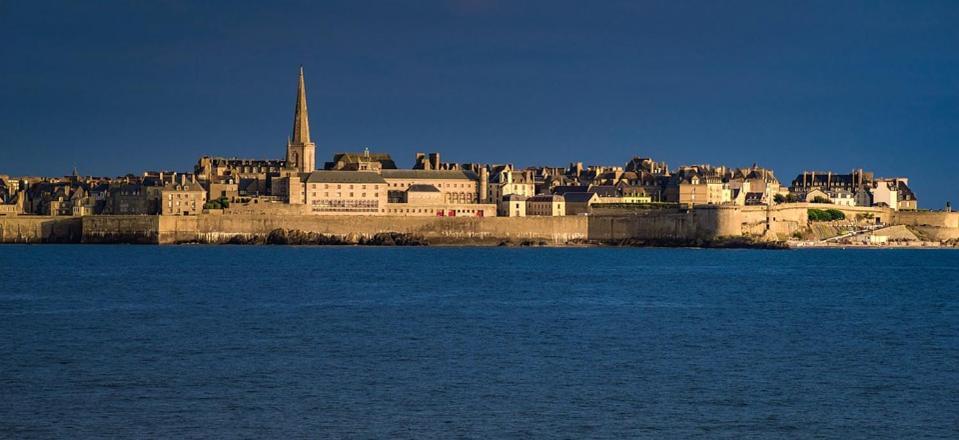 Le Village Insolite Yourte Et Roulotte Saint-Benoît-des-Ondes Eksteriør bilde